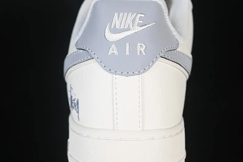 All categories Nk Air Force 1 Air Force series Nk Air Force 1 Low Air Force low top Nike Air Force 1'07 Low Stusi beige small three hook Air Force 1 low top casual sneakers CS5288-040
